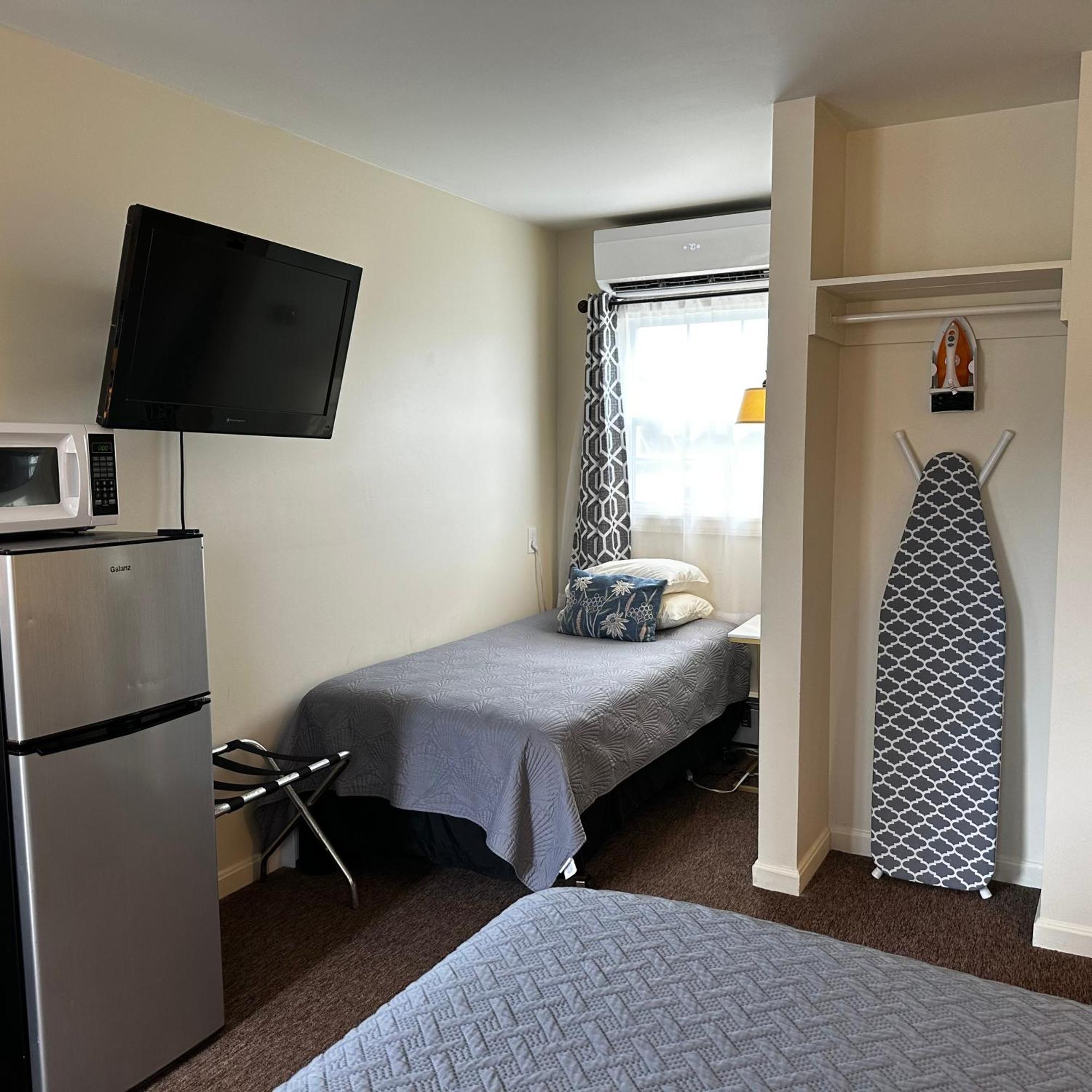 The Whitetail Inn And Suites- Линкольн Экстерьер фото